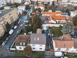 Na predaj rodinný dom s možnosťou bývania a podnikania pod jednou strechou v Bratislave mestská časť