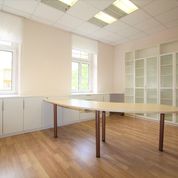 Kancelárie, administratívne priestory 30 m² , Čiastočná rekonštrukcia