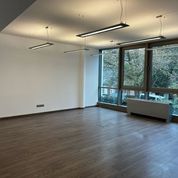 Kancelárie, administratívne priestory 361,69 m² , Novostavba