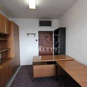 Kancelárie, administratívne priestory 20 m² , Kompletná rekonštrukcia