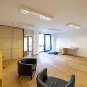 Kancelárie, administratívne priestory 215 m² , Kompletná rekonštrukcia