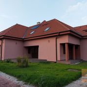 Rodinný dom 1 090 m² , Novostavba