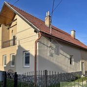 Chata, drevenica, zrub 1 070 m² , Novostavba