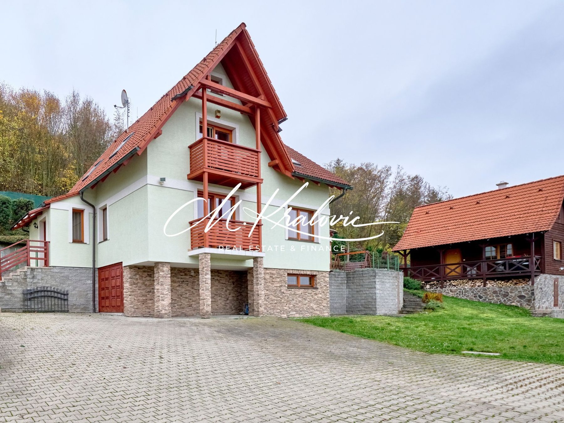 Rodinný dom 852 m² , Novostavba
