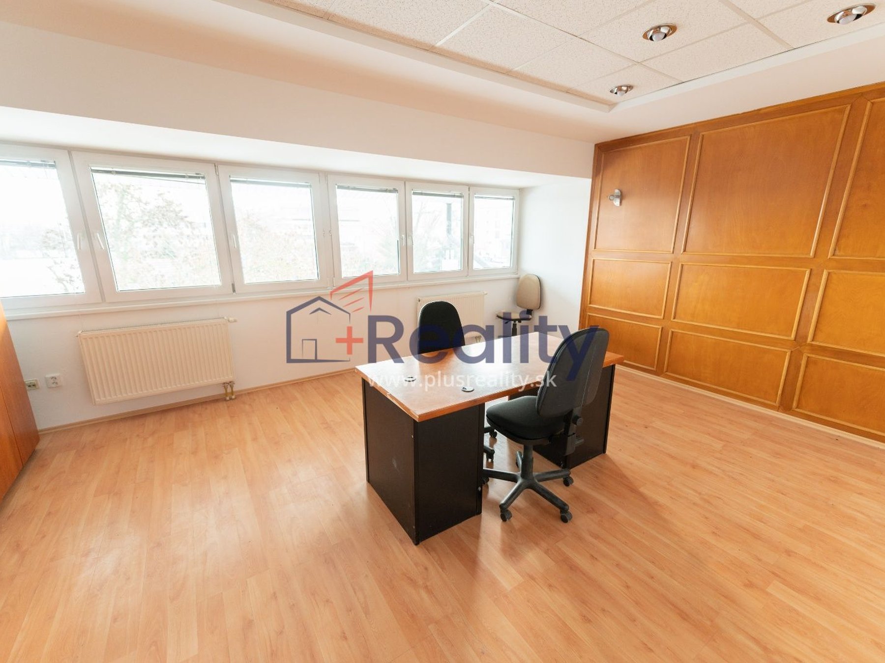 Kancelárie, administratívne priestory 212 m² , Kompletná rekonštrukcia