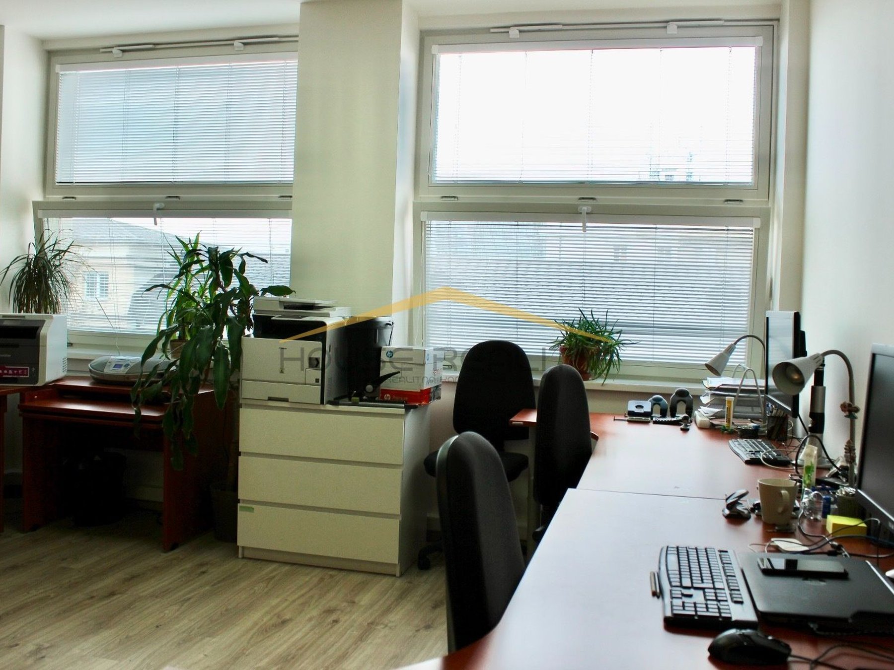 Kancelárie, administratívne priestory 36 m² , Kompletná rekonštrukcia