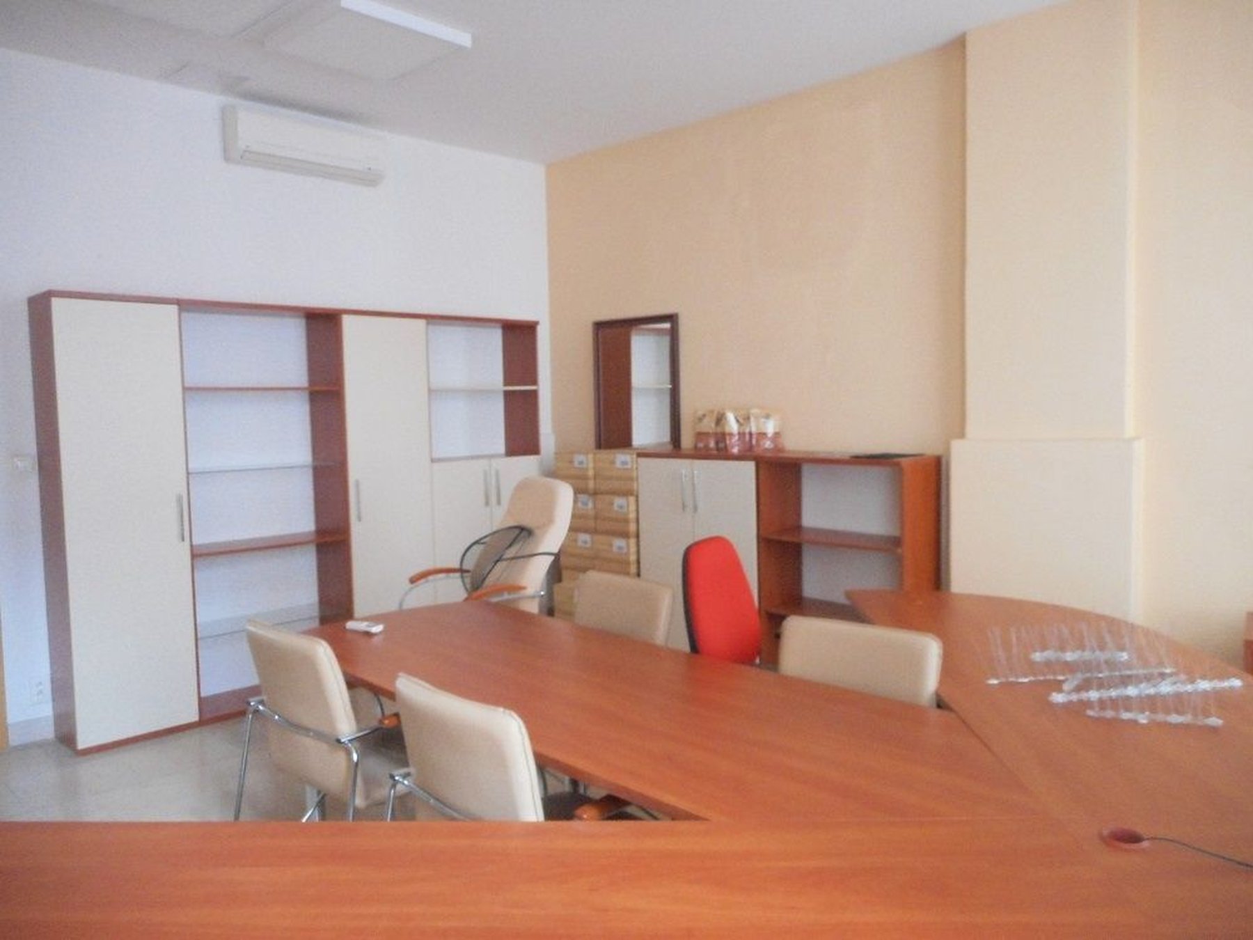Kancelárie, administratívne priestory 204 m² , Kompletná rekonštrukcia