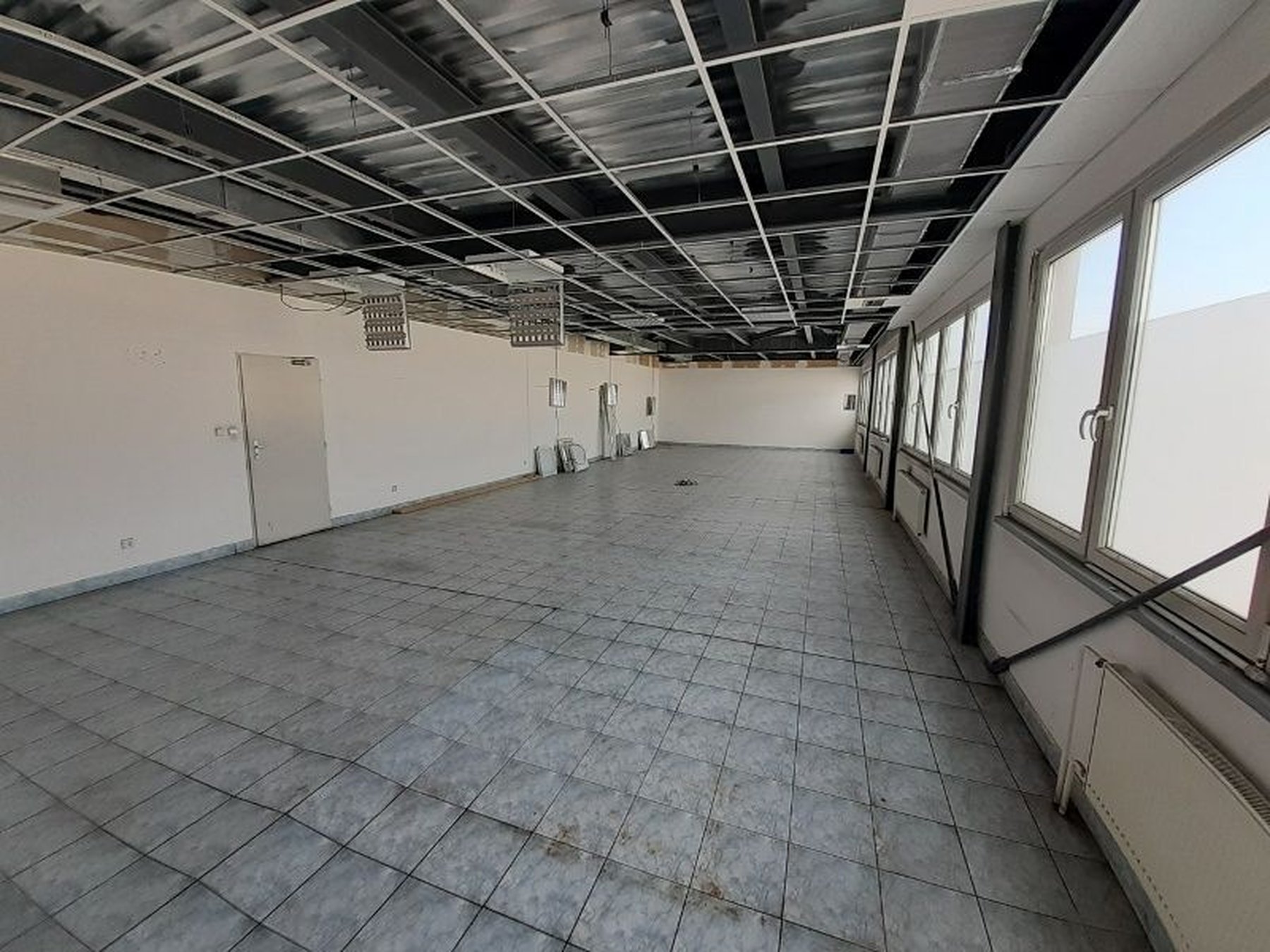 Kancelárie, administratívne priestory 323 m² , Čiastočná rekonštrukcia