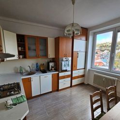 Plne zariadený jednoizbový byt v centre Bratislavy