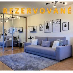 REZERVOVANÉ - Na predaj 1-izbový byt Beňovského ul. v Dúbravke.