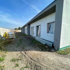 Posledný byt | Dokončenie november | Trojdom v obci Oľdza | HOLODOM | 3-izbové byty so záhradou