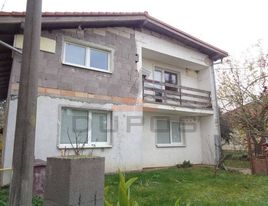 DUPOS - Dražba - rodinný dom v Ivanke pri Nitre - 1. kolo