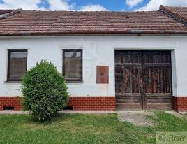 5 izbový rodinný dom v obci Radošovce len 15 km od Trnavy na predaj