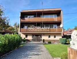  HALO reality - Prenájom, štvorizbový byt Banská Bystrica