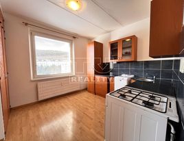 TUreality ponúka na predaj 1i byt vo Zvolene na Lipovci o výmere 30 m² po čiastočnej rekonštrukcii