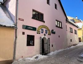 Predaj historickej budovy v centre mesta Banská Štiavnica, ul. Strieborná.