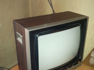 Predám farebný televízor SHANGHAI - model Z647-1A