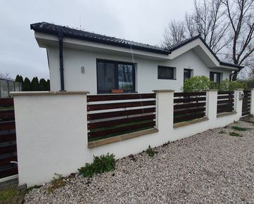 EXKLUZÍVNE! 5-ročná novostavba rodinného domu iba 3 km od Dunajskej Stredy
