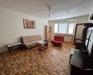 Ponúkame na predaj zachovalý 1-izbový byt na ulici Prostějovskej v Prešove, Sídlisko III.
