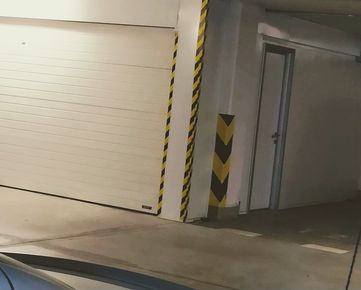 Prenájom 3x parkovacích miest a dvojgaráže v garáži BD Koloseo