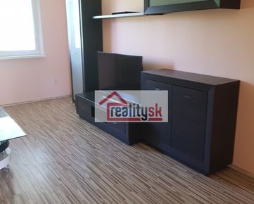 Prenájom/ For rent, 4 izbový byt, Bratislava Dubravka