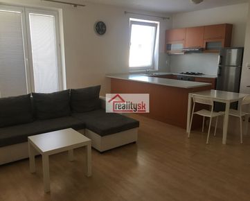 Prenajmem 2-izb. byt na ul. Vlárska v Trenčíne