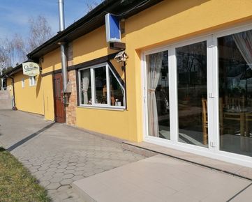 Zabehnutá reštaurácia - U Zlatého vodníka - Zlaté Piesky vrátane pozemku 1691m2 v osobnom vlastníctve.