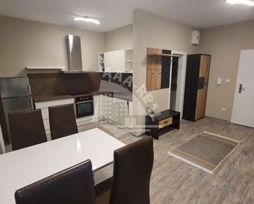 EXKLUZÍVNE na prenájom pekný 1 izbový byt v centre Banskej Bystrici v NOVOSTAVBE