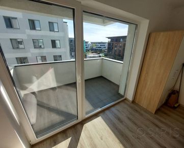 Slnečný 1i byt s balkónom, v novostavbe z r. 2022