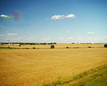 Predaj investičného pozemku, orná pôda o výmere 11.941 m², Bratislava – Rusovce