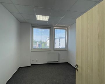 Klimatizovaná kancelária, 12,3 m2, 1.p., Trenčín, Legionárska / Dlhé Hony