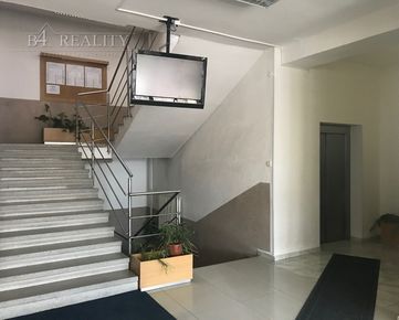 Prenájom kancelárií od 11 m2, Brnianska ul., Trenčín / Zámostie