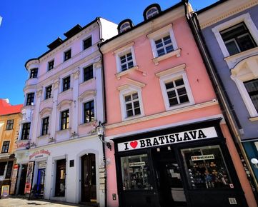 PRENÁJOM kancelárií v polyfunkčnej budove s administratívnými a obchodnými priestormi v srdci centra na Michalskej ul. , Bratislava - Staré mesto