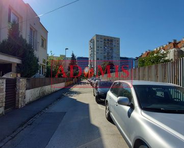 ADOMIS - prenájom priestorov 52m2 ( 3miestnosti), Zlatá ulica Košice, vedľa Auparku