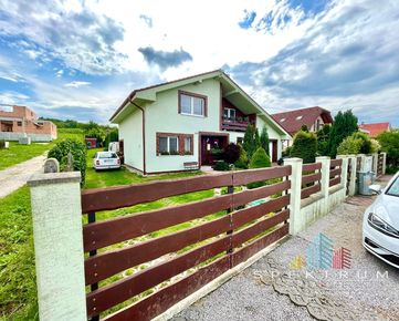 Exkluzívna ponuka 5i rodinného domu s bazénom ,vírivkou v obci Dežerice-Vlčkovo, pozemok 2603m2