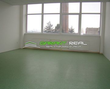GARANT REAL - prenájom obchodný / kancelársky priestor, 2 x 44 m2, Dostojevského ulica, Prešov