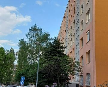 REALIMPEX - slnečný 3 izbový byt vo výbornej lokalite v Bratislave - Ružinov – PREDAJ !!!