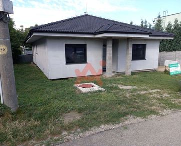 Bez maklérov predám moderný dom v lokalite Janíkovce (ID: 104498)