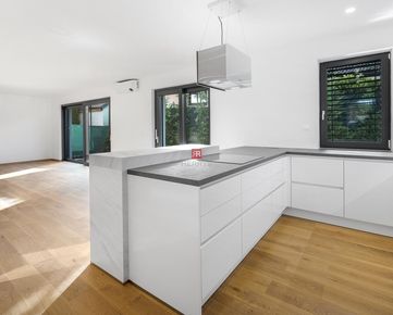HERRYS – Na predaj 6.izbová novostavba rodinného domu v Dúbravke pod lesom