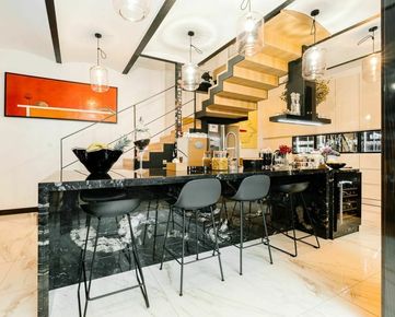 Arvin & Benet | Veľkometrážny 5i staromestský byt s vlastným fitkom 