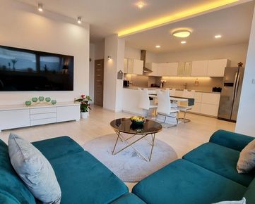 EXKLUZÍVNE! Moderný 4-izbový rodinný dom - bungalov, 2 kúpeľne, garáž, predaj, Žilina - Juh, Cena: 335.000 €