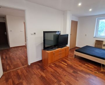1-izbový byt  na prenájom na ulici Pod Hrádkom v Prešove