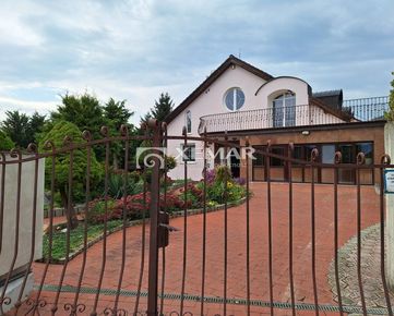 Hľadám rodinný dom na prenájom, Banská Bystrica