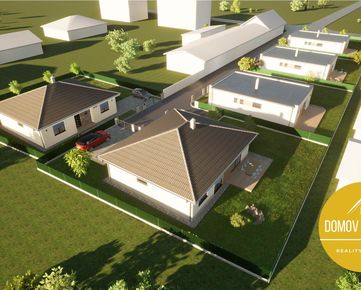 Pozemky na výstavbu 5 rodinných domov so stavebným povolením