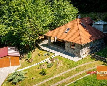 Ponúkame Vám na predaj rodinný dom v lukratívnej obci Hollóháza - Maďarsko