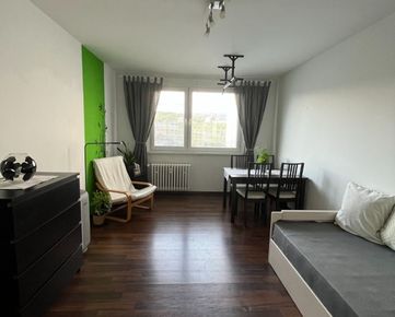 Predaj MODERNÝ 2 izbový byt po kompletnej rekonštrukcii, kúpou voľný, samostatné izby, krásny výhľad, tichá lokalita.