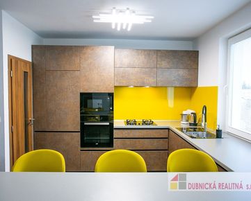 REZERVOVANÝ - výnimočný a dizajnérom zariadený 3 izbový byt  v novostavbe v Beluši.