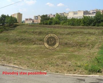 Posledný  pozemok na výstavbu Košice - Vyšné Opátske, Slivník, IS pred pozemkom