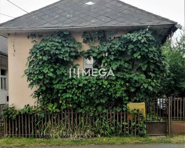 PREDANÉ - EXKLUZÍVNE  na predaj  dom v obci Belá nad Cirochou.