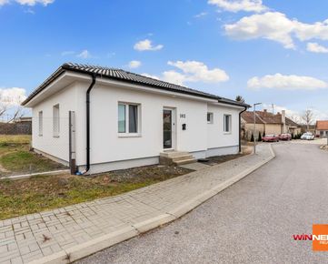 Exkluzívne na predaj moderná novostavba rodinného domu v tichej a kľudnej lokalite, v obci Štefanová